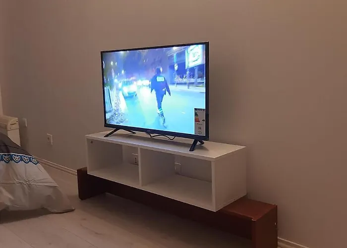 Tres Propre De 18 M2 세르지